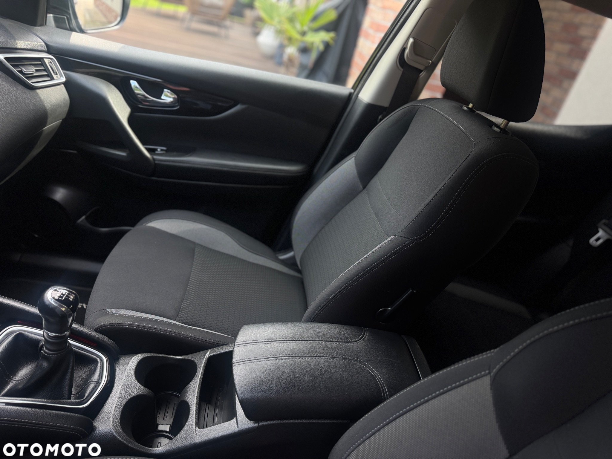 Nissan Qashqai 1.3 DIG-T Visia - 7