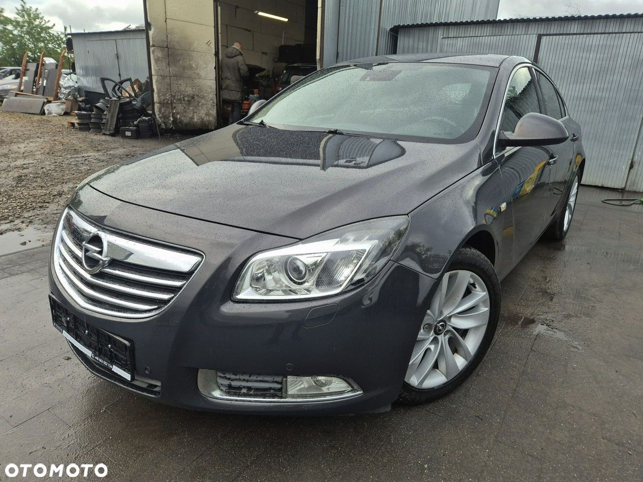 Opel Insignia - 1