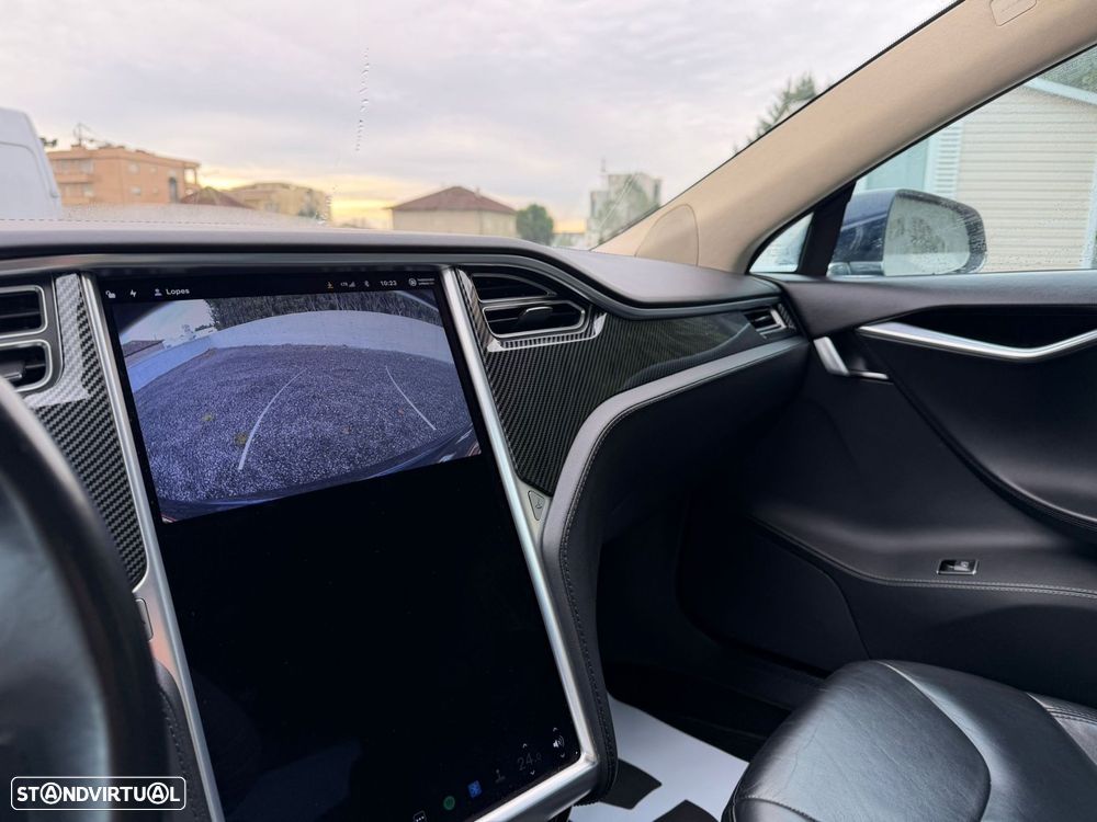 Tesla Model S 60 - 31