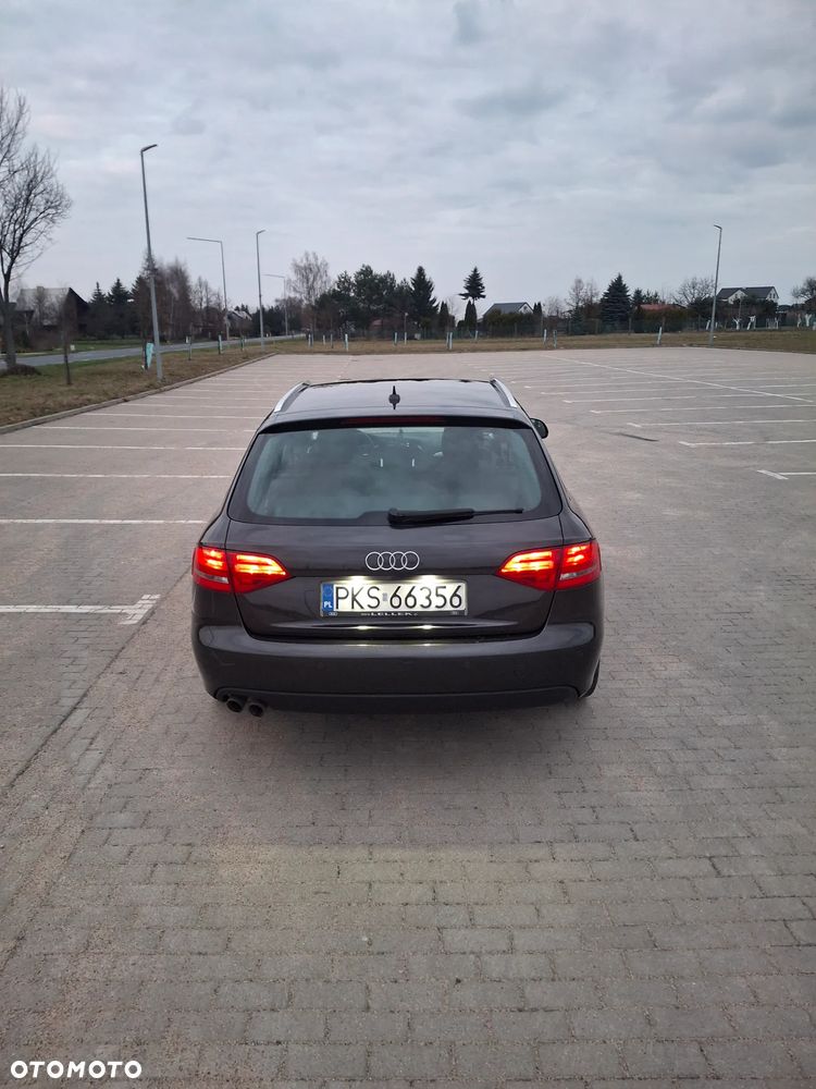 Audi A4 Avant - 5