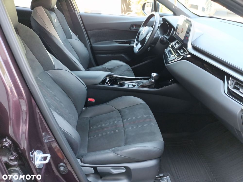 Toyota C-HR 1.8 Hybrid GPF GR Sport - 12