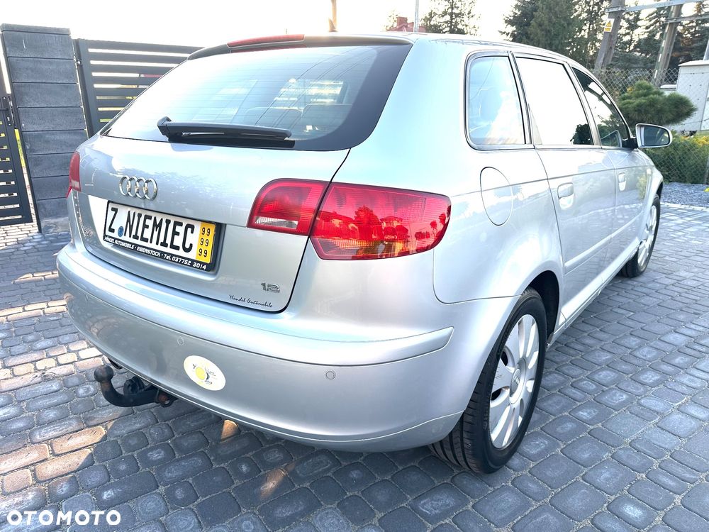 Audi A3 Sportback - 3