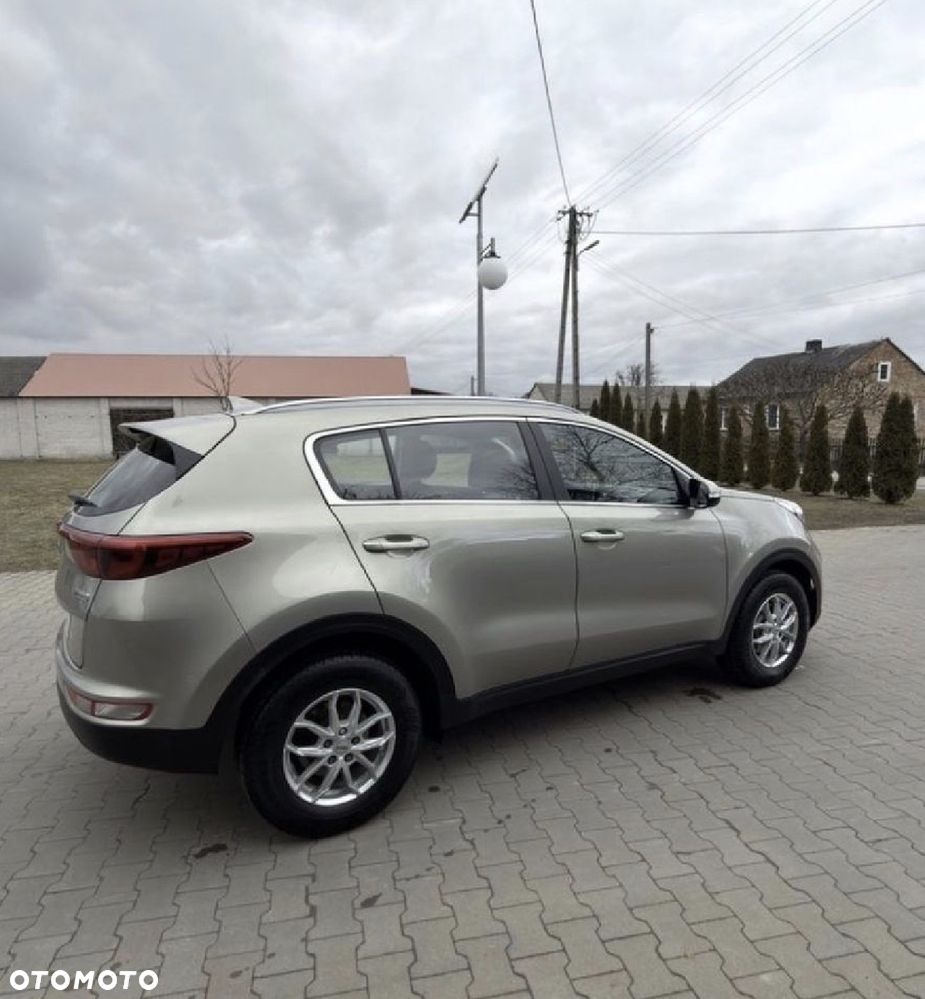 Kia Sportage - 4