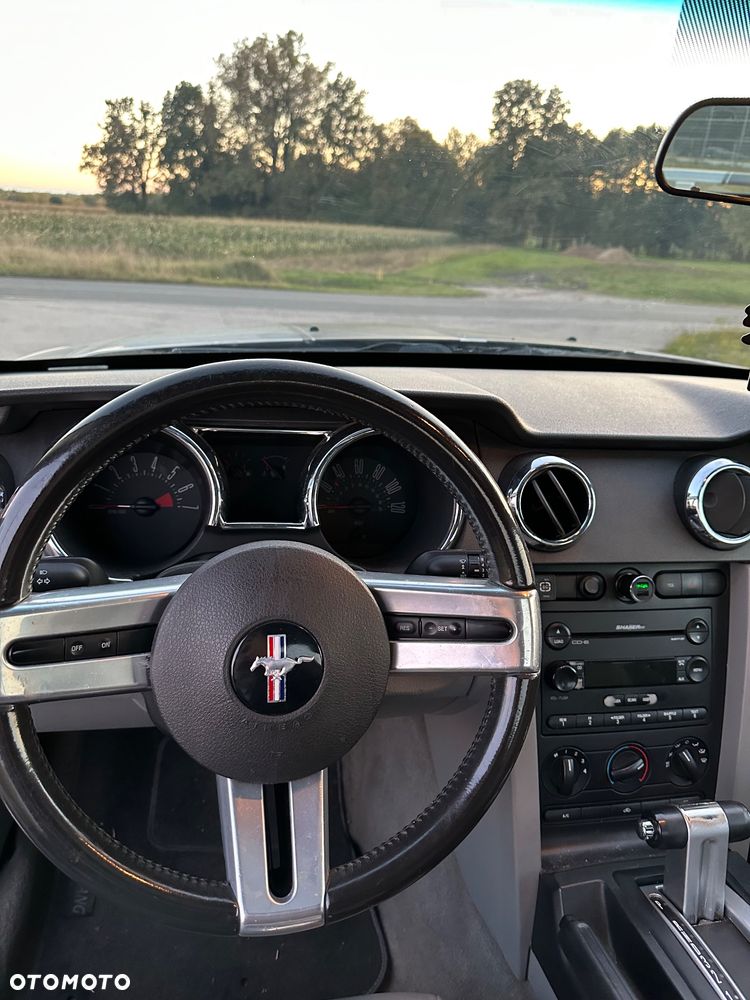 Ford Mustang 4.0 V6 - 16
