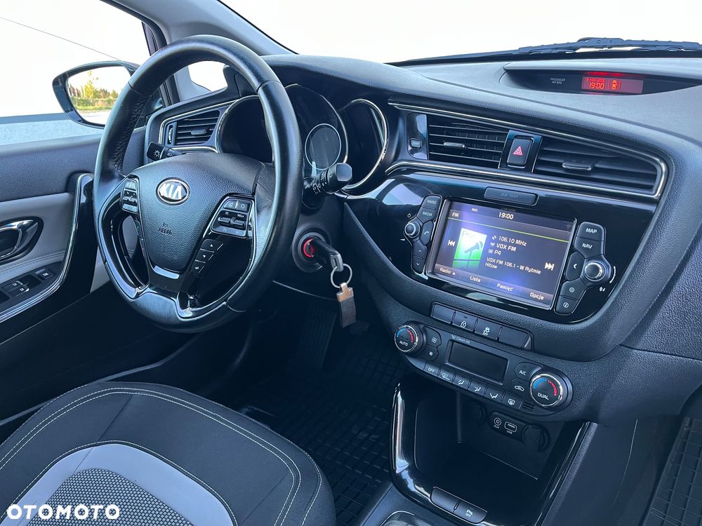 Kia Ceed 1.6 CRDi L - 14