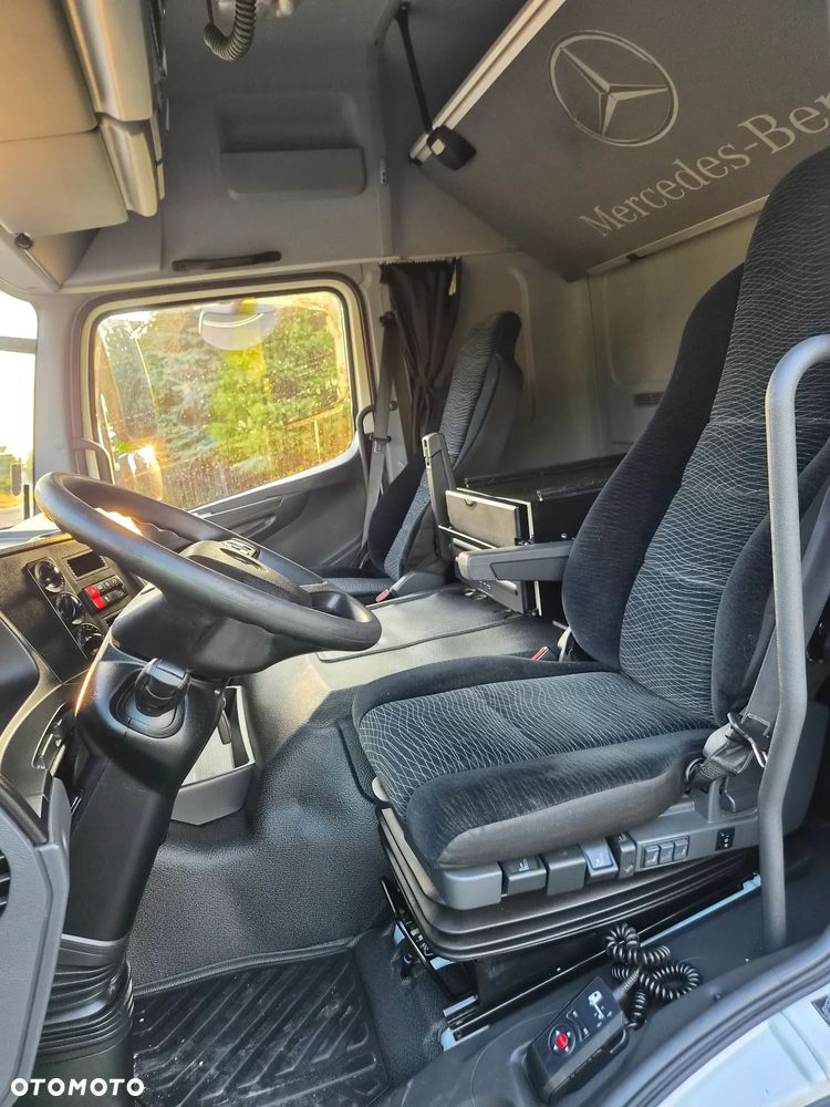 Mercedes-Benz Atego - 4