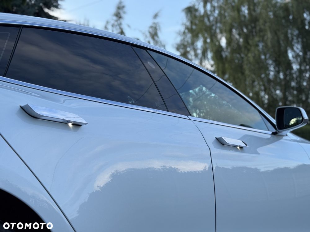 Tesla Model S Long Range Plus - 17