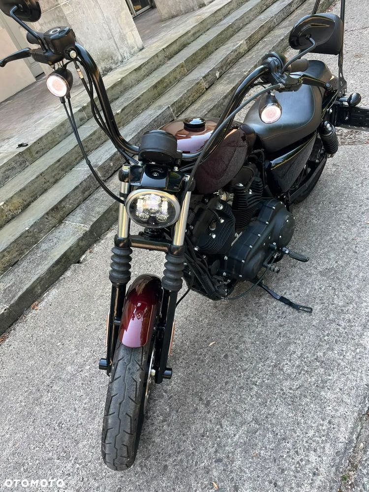 Harley-Davidson Sportster Iron 1200 - 5