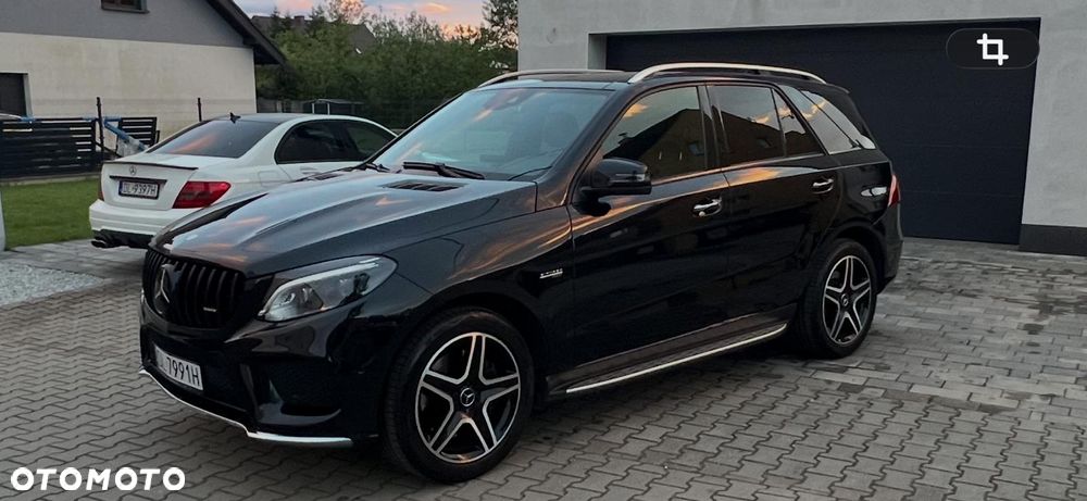 Mercedes-Benz GLE AMG 43 4Matic 9G-TRONIC AMG Line - 16