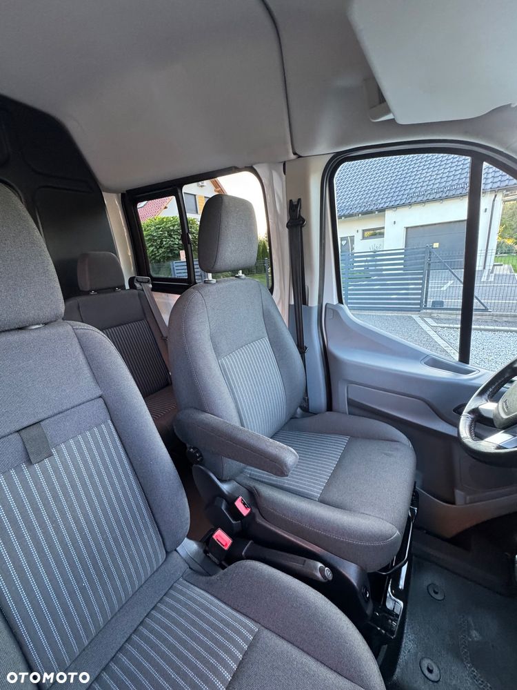 Ford Transit - 13