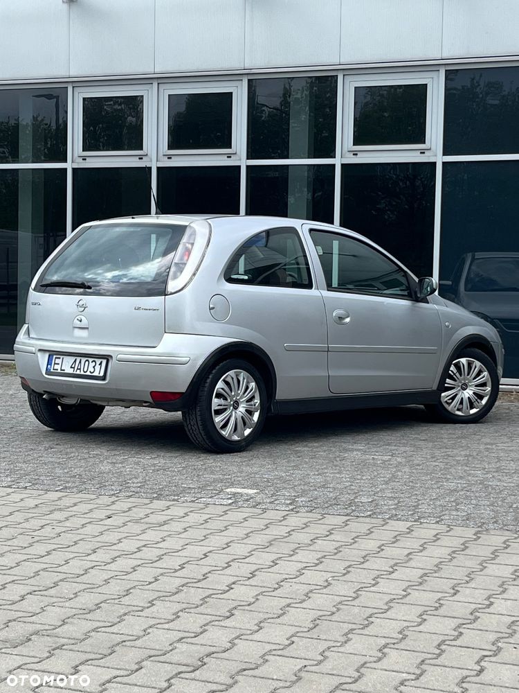 Opel Corsa 1.2 16V Sport EasyTronic - 18