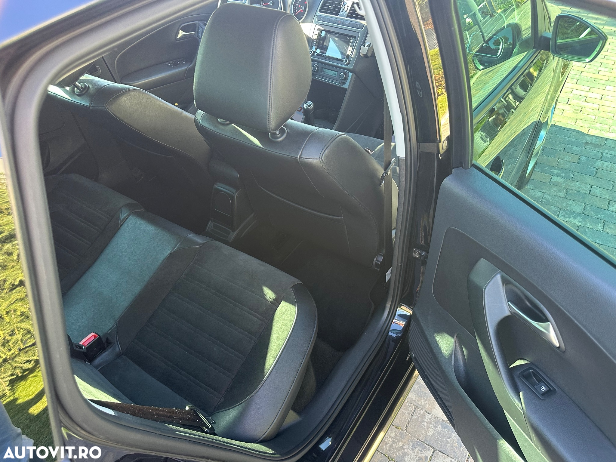 Volkswagen Polo 1.4 Highline - 10