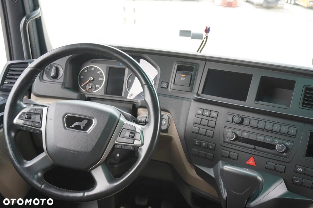 MAN TGX 26.470 6x2 / 2023 / BDF - 17