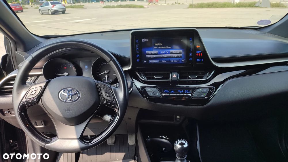Toyota C-HR 1.2 T Dynamic - 25