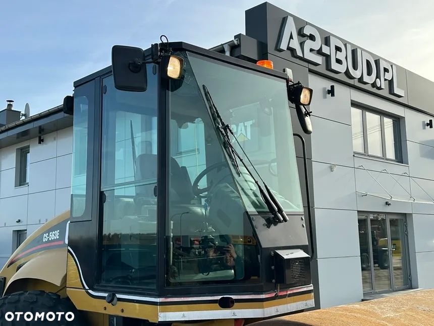 Caterpillar CS-563E - 25