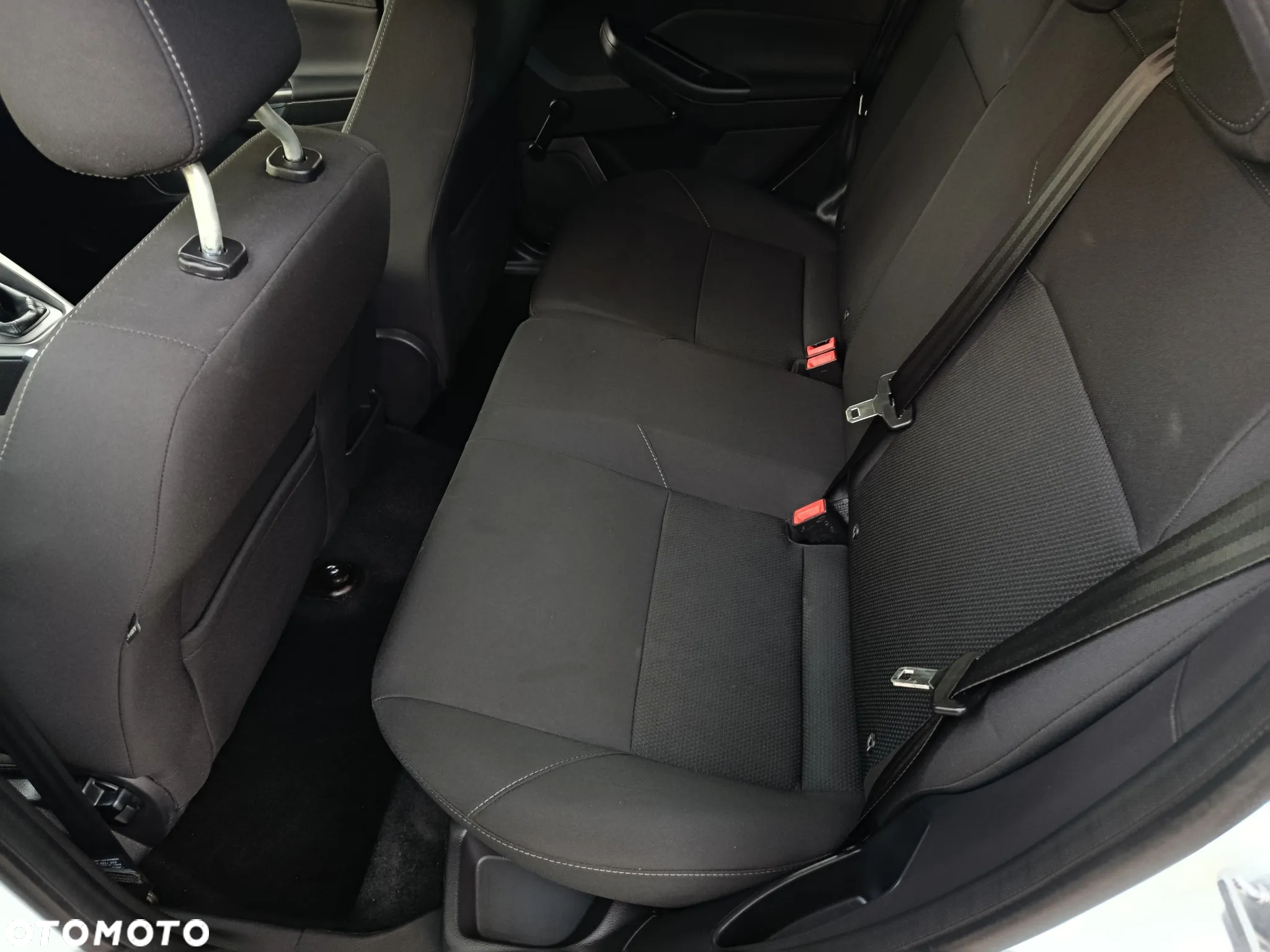Ford Focus 1.0 EcoBoost Active - 20