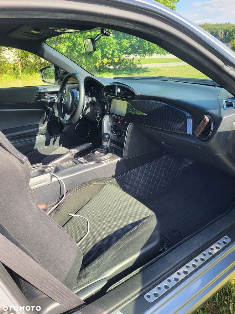 Toyota GT86 2.0 Dynamic - 14