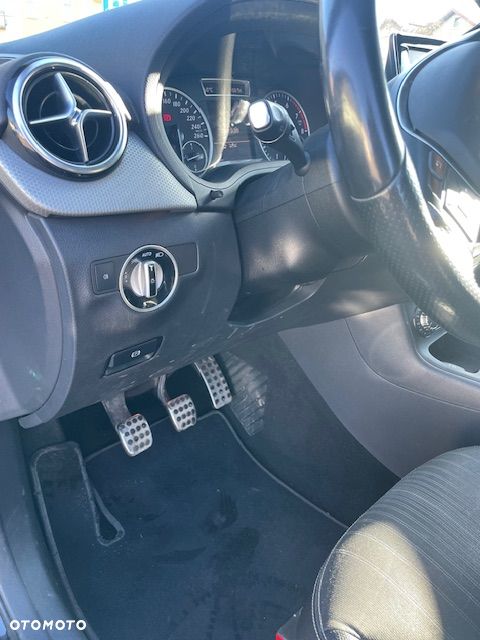 Mercedes-Benz Klasa B - 14