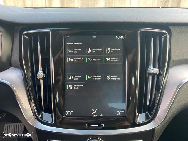 Volvo V60 2.0 D3 Momentum Core Geartronic - 23
