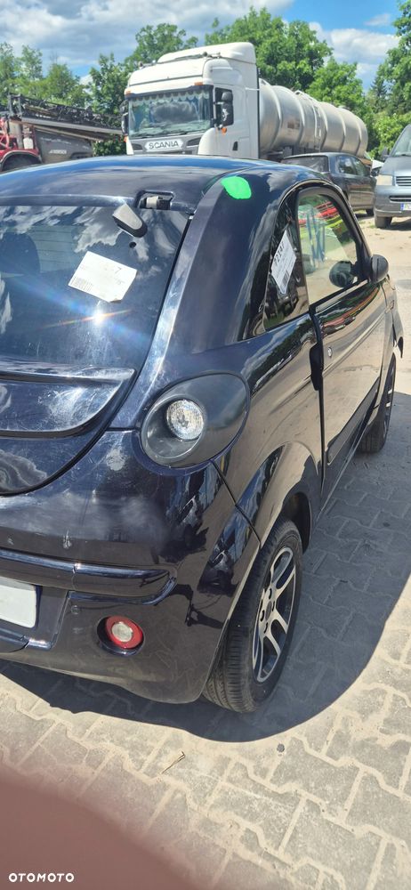 Microcar DUE - 10