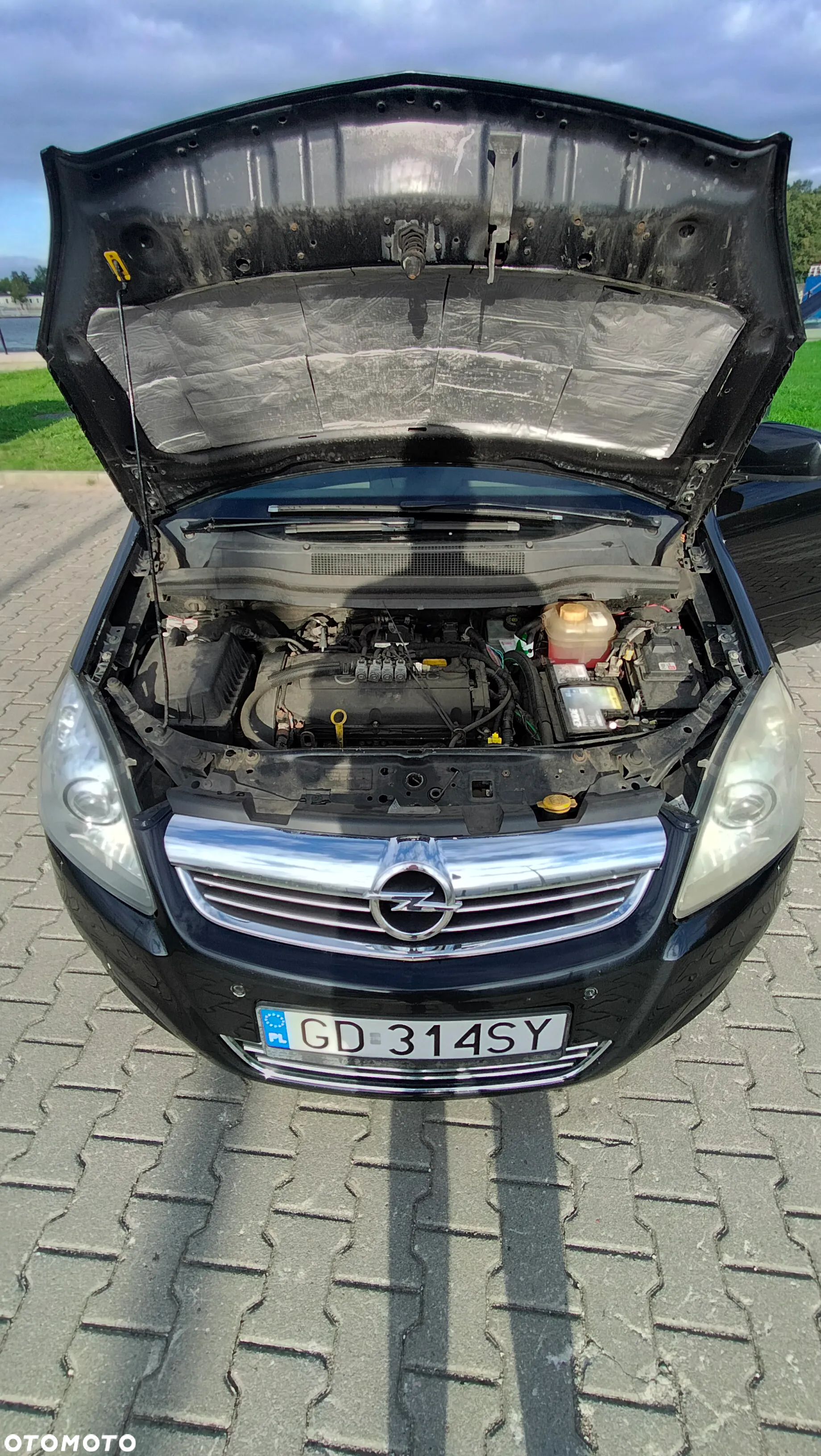 Opel Zafira 1.8 Cosmo - 20