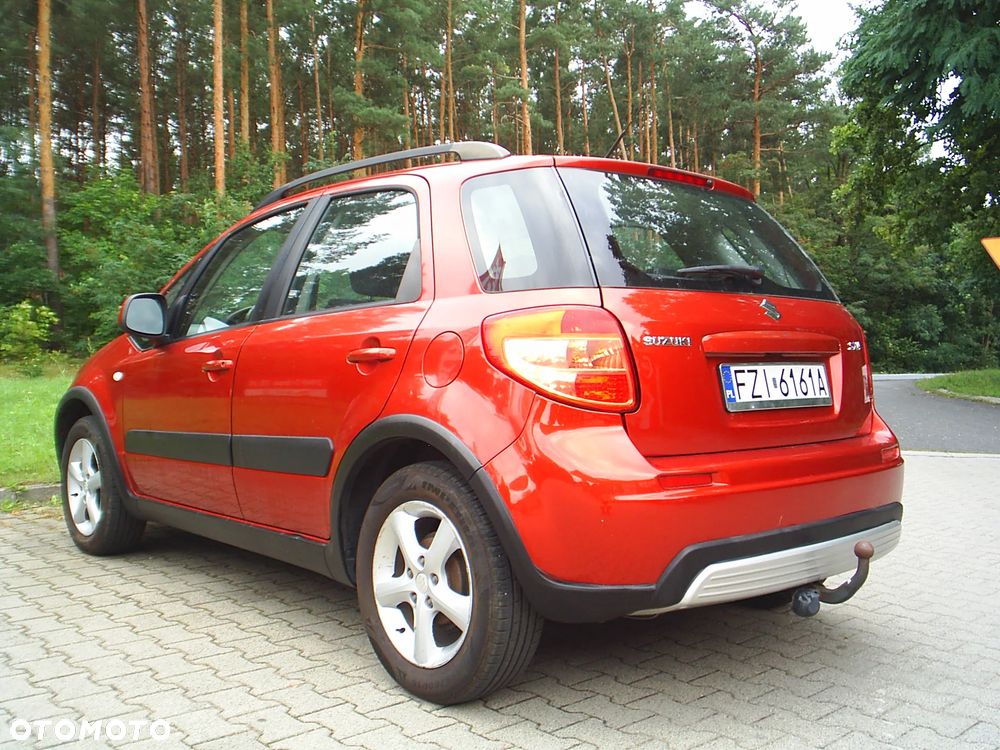 Suzuki SX4 1.6 GLX / Comfort - 4