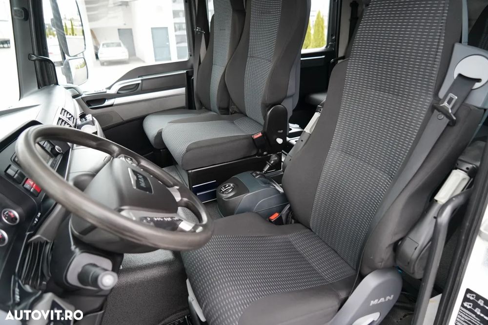 MAN TGM 18.340 / 4X2 / BASCĂLARE 3 LATERALĂ / BANCĂ HIDRODOXY / CAMION CU 7 LOCURI / BORDMATIC - 25