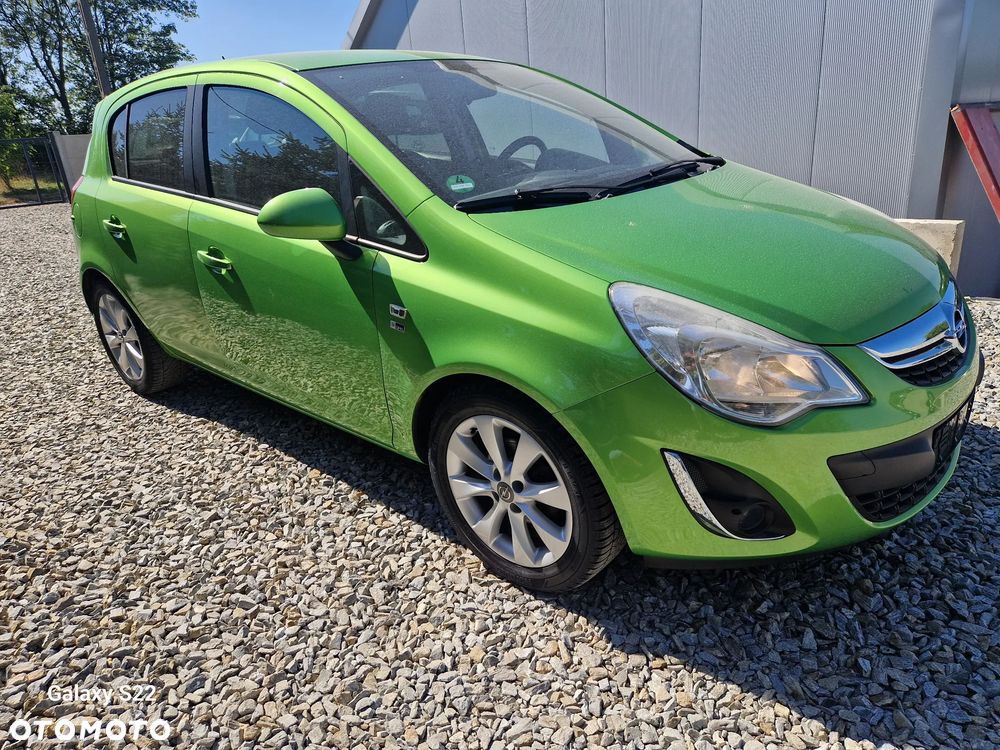 Opel Corsa 1.4 16V 150 Jahre - 5