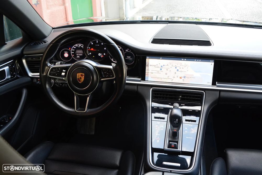 Porsche Panamera 4 S - 59