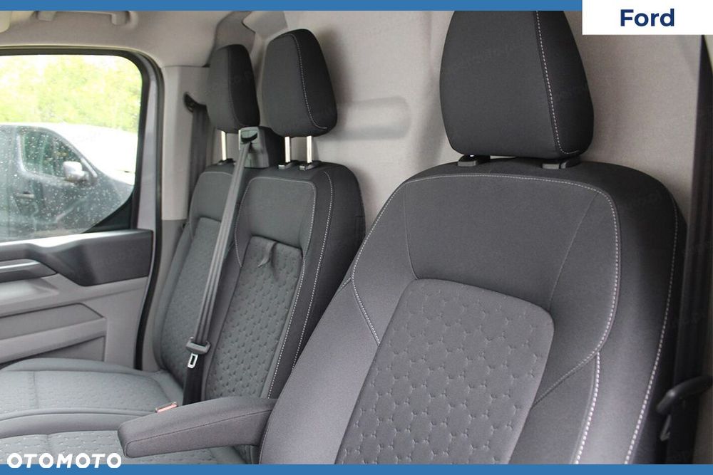 Ford Transit Custom 320 L2H1 Limited A8 2.0 170KM - 7