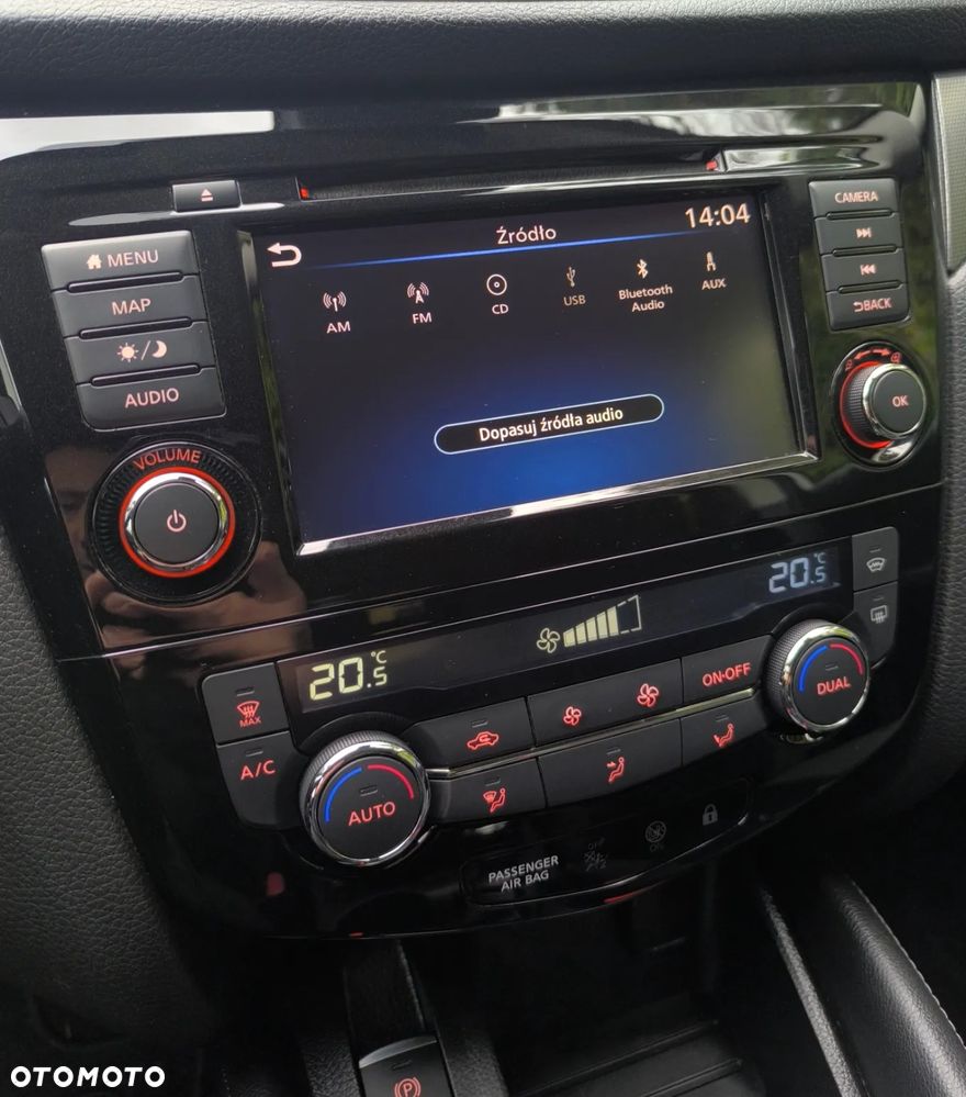 Nissan Qashqai 1.3 DIG-T TEKNA - 34