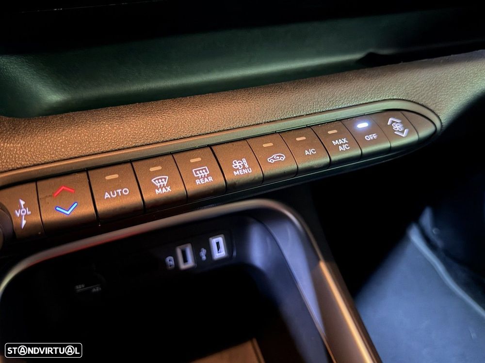 Jeep Avenger 1.2 GSE T3 Longitude - 20