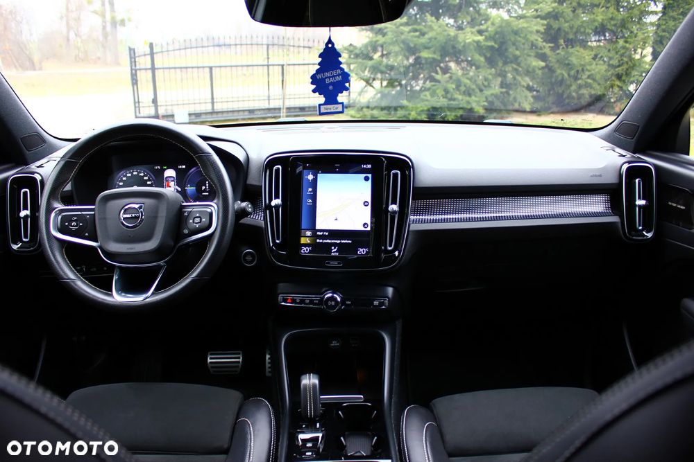 Volvo XC 40 ver-t5-plug--in-hybrid-r--design - 37