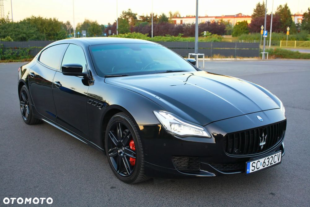 Maserati Quattroporte - 16