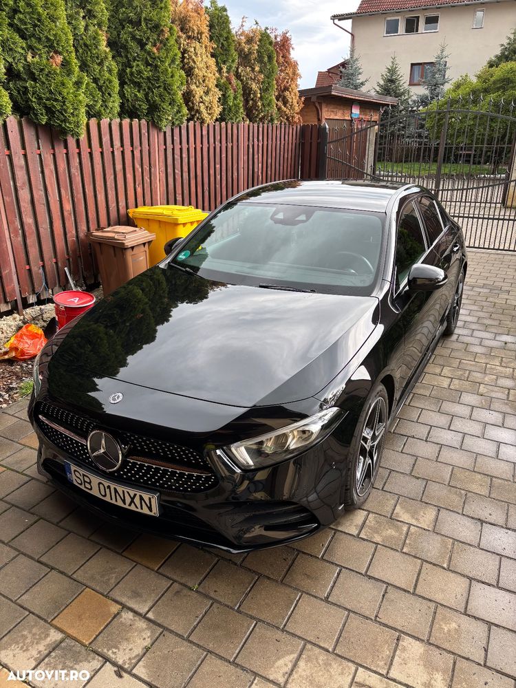 Mercedes-Benz A 220 4Matic 7G-DCT AMG Line - 7