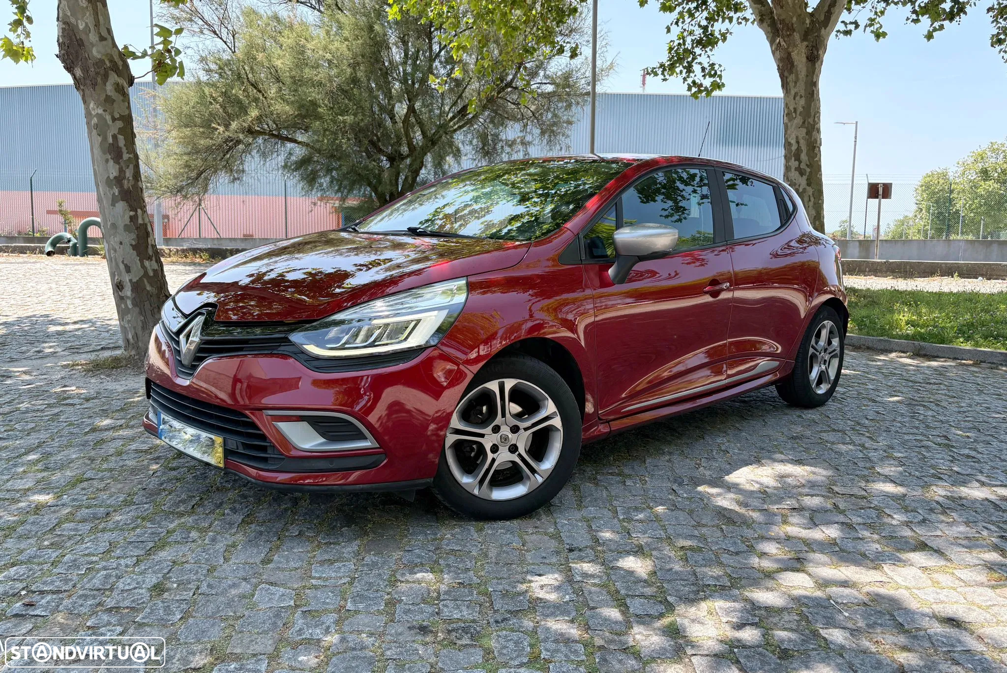 Renault Clio 0.9 TCe GT Line - 25