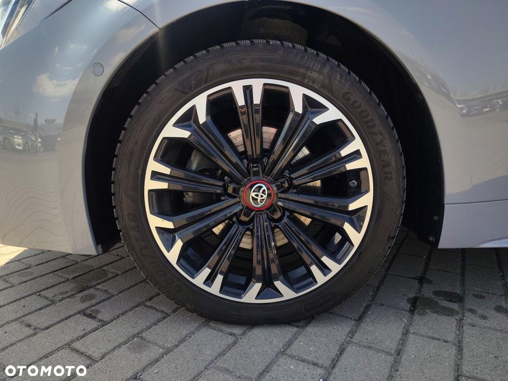 Toyota Corolla 2.0 Hybrid GR Sport - 10