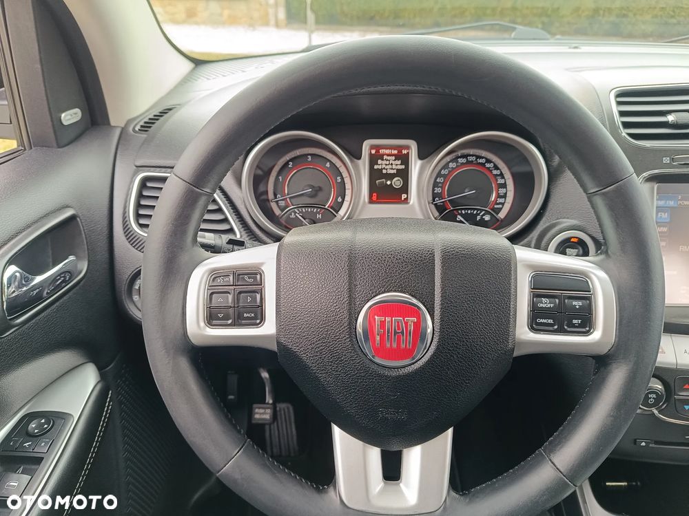Fiat Freemont 2.0 Multijet Black Code AWD - 21
