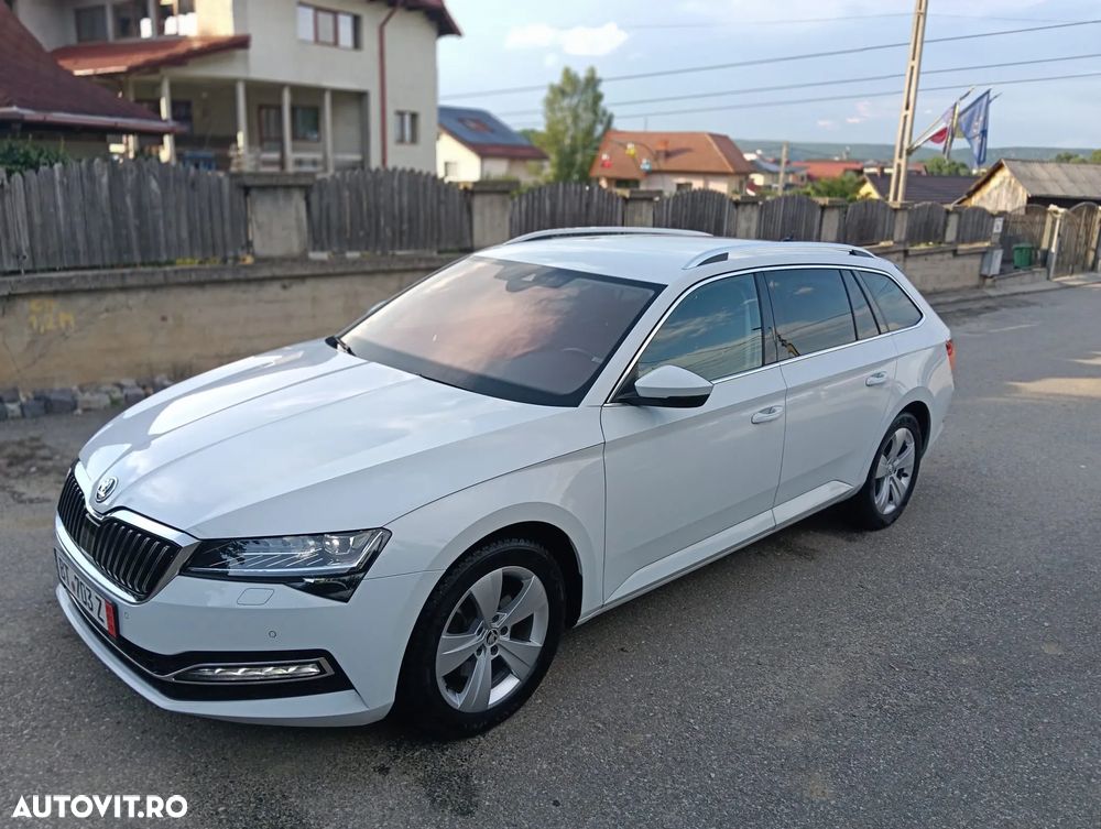 Skoda Superb 2.0 TDI DSG Sportline - 22