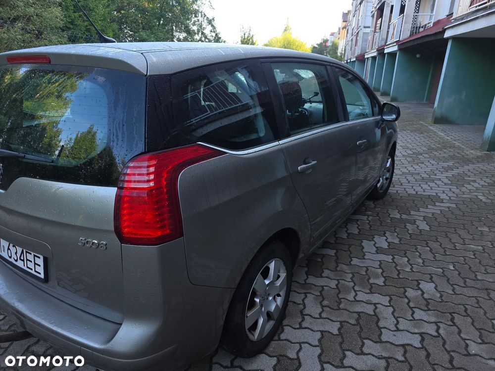 Peugeot 5008 1.6 HDi Trendy - 3