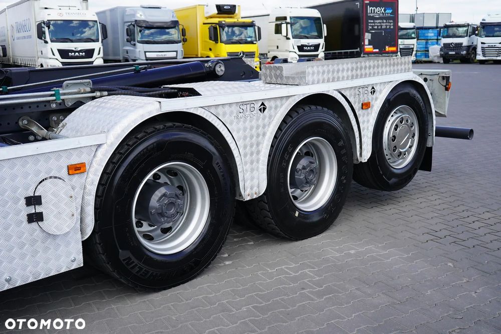 Scania G 410 / E 6 / 8 X 4 / HDS + HAKOWIEC / TRIDEM / CNG / RETARDER / FASSI F 215 - 39