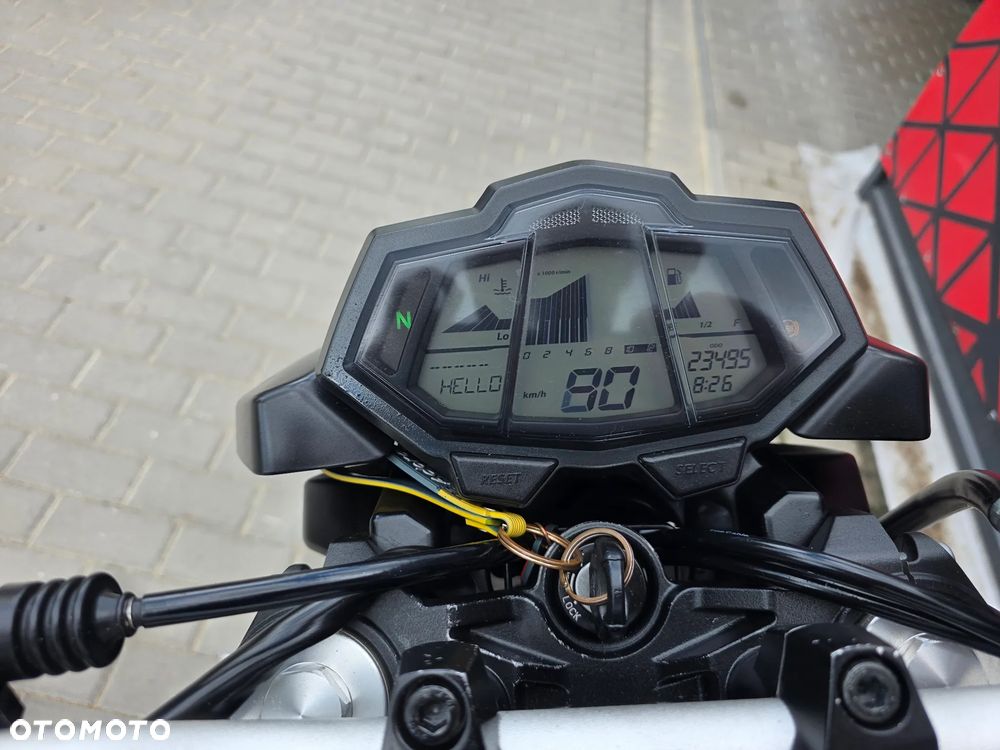 Yamaha MT - 18
