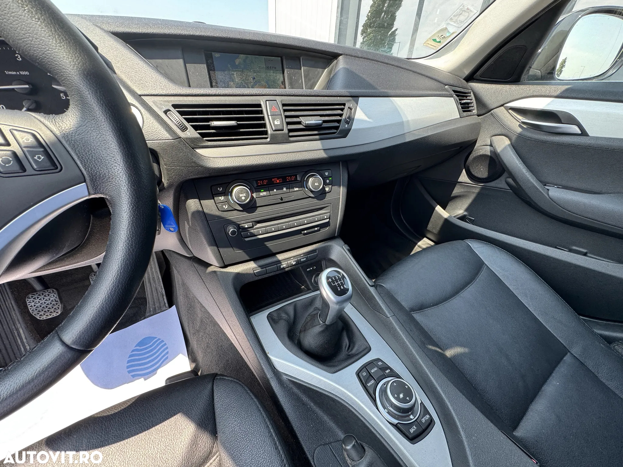 BMW X1 sDrive20d - 29