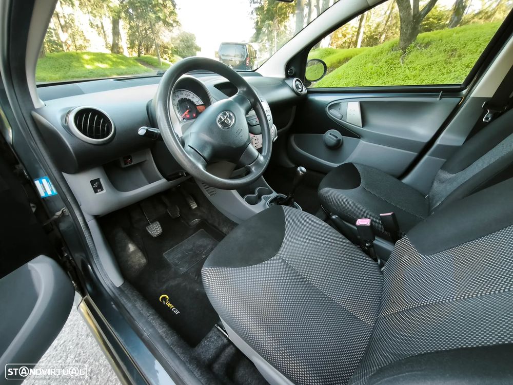 Toyota Aygo Cool - 8