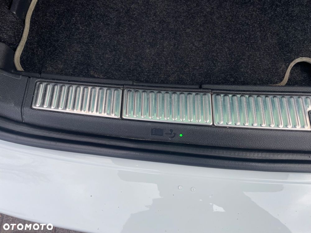 Skoda Superb 2.0 TDI Style DSG - 16