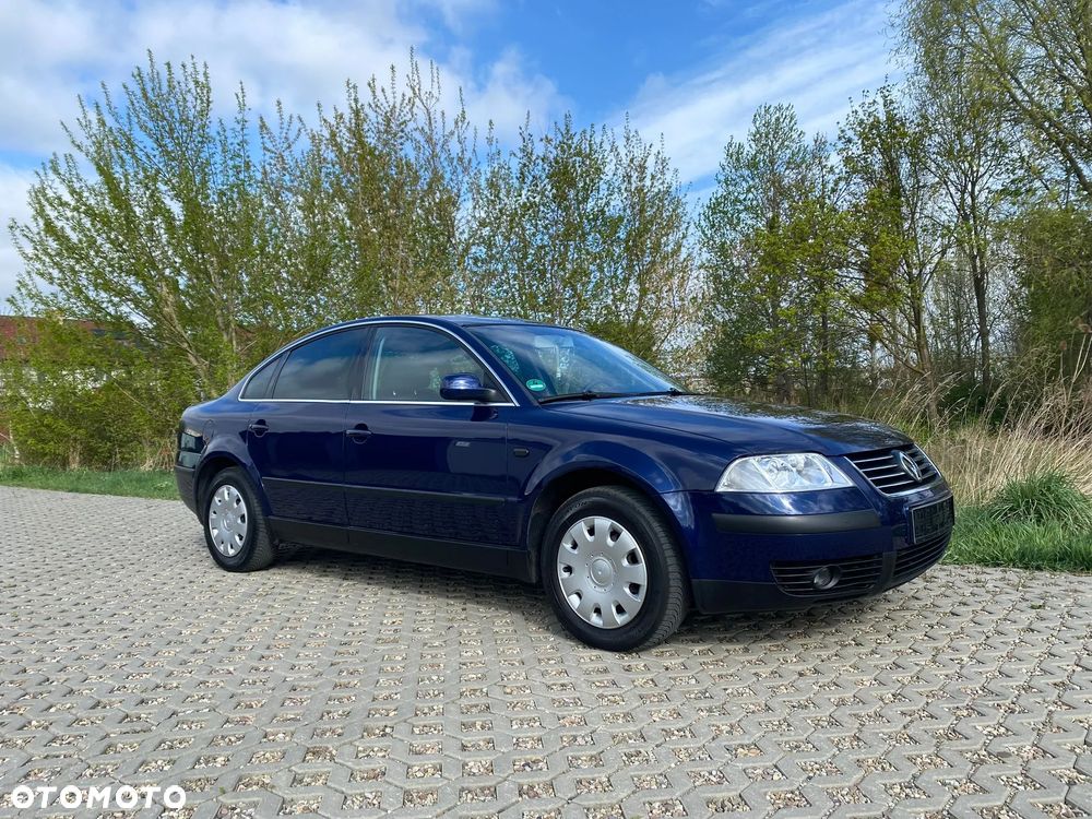 Volkswagen Passat - 10
