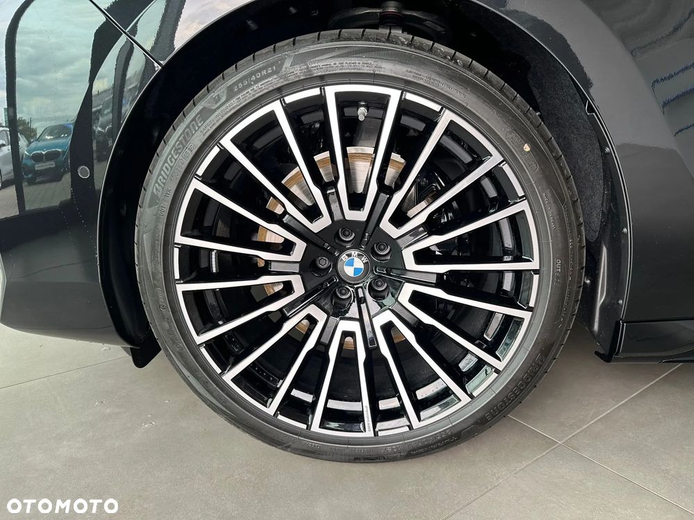 BMW Seria 7 740d xDrive mHEV sport - 12