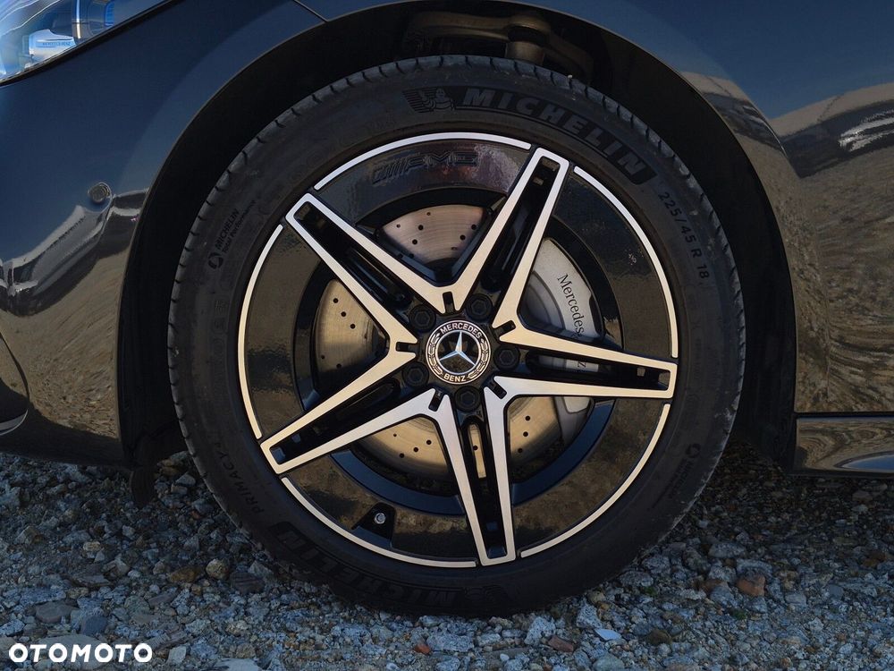 Mercedes-Benz Klasa C 300 de PHEV 4-Matic AMG - 12