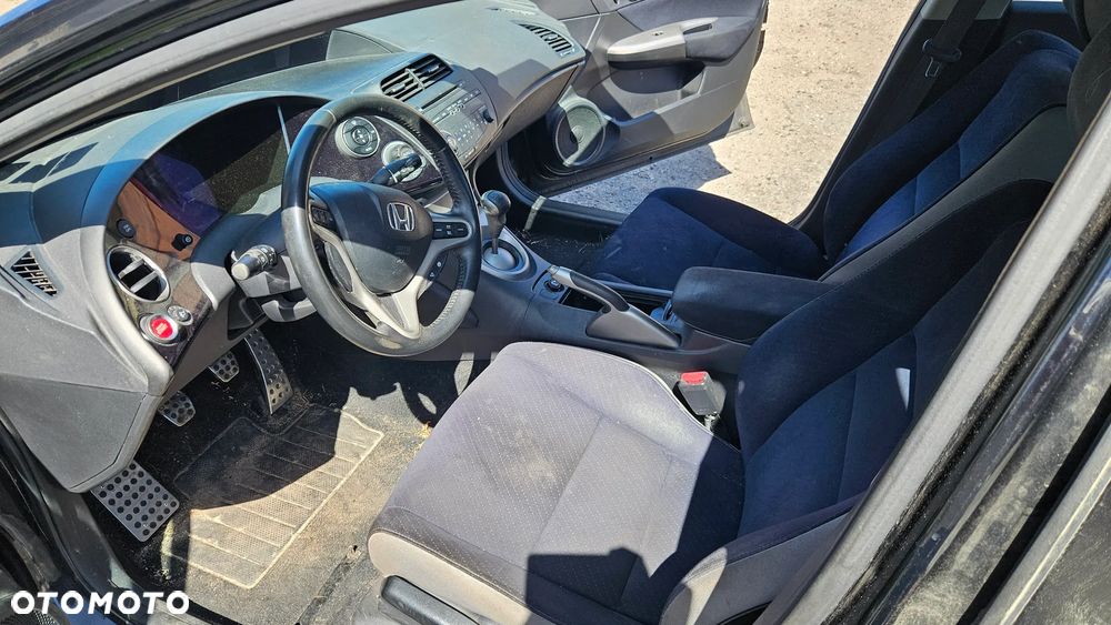 Honda Civic 1.8 Executive - 5