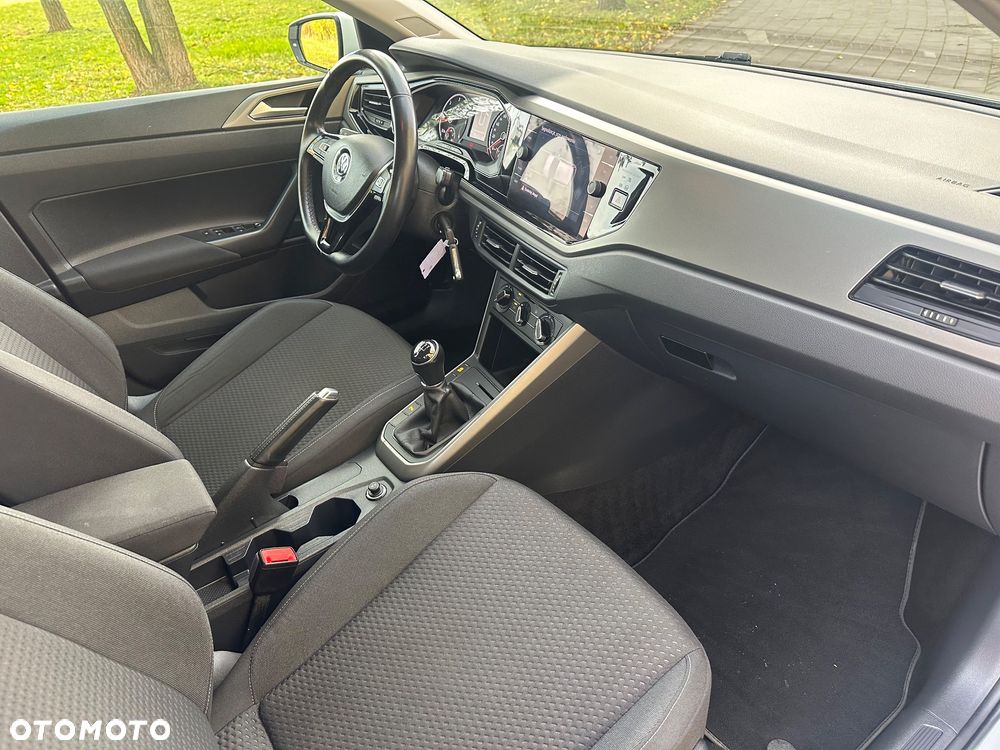 Volkswagen Polo 1.6 TDI SCR Comfortline - 17